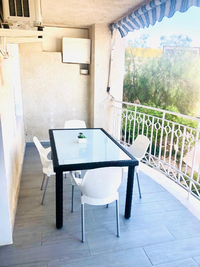 Apartamento Santa Pola"The Guitar" 300 M De La Playa Dış mekan fotoğraf